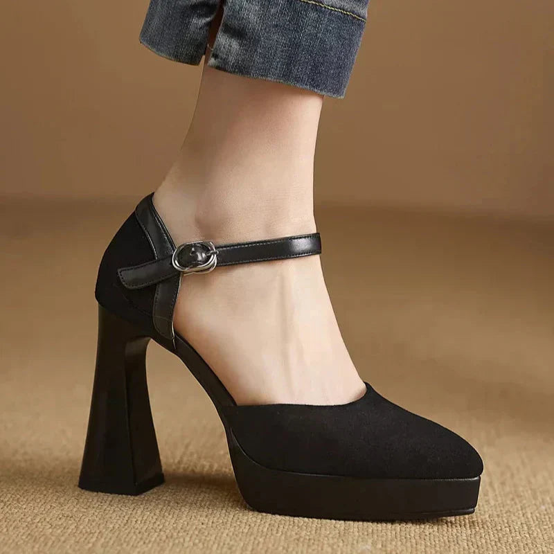 Czółenka Damskie na Słupku z Platformą | Wygodne i Eleganckie na Każdą Okazję 9