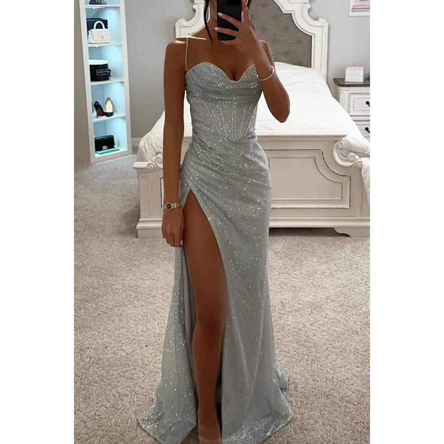 Elegancka Sukienka Maxi z Rozcięciem w Kolorze Różowego Złota | Luksusowy Wygląd na Wieczorne Uroczystości