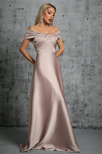 Amelia | Elegancka Damska Sukienka Maxi z Odkrytymi Ramionami 6