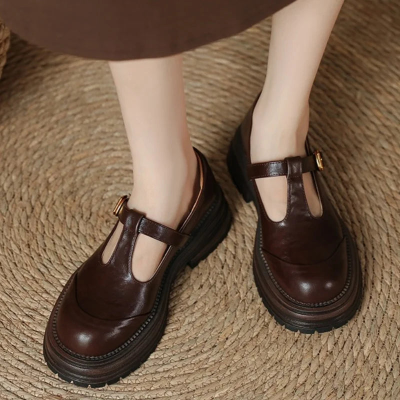 Blythe | Damskie buty Mary Jane z paskiem T i okrągłym noskiem | Wygodne i stylowe na każdą okazję 2