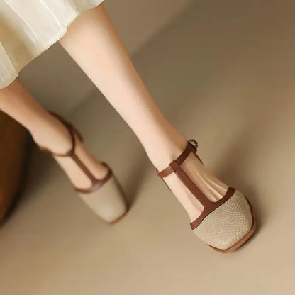 Czółenka Damskie | Czarne Czółenka na Słupku z Paskiem T-Strap | Wygodne i Stylowe Buty na Każdą Okazję 5
