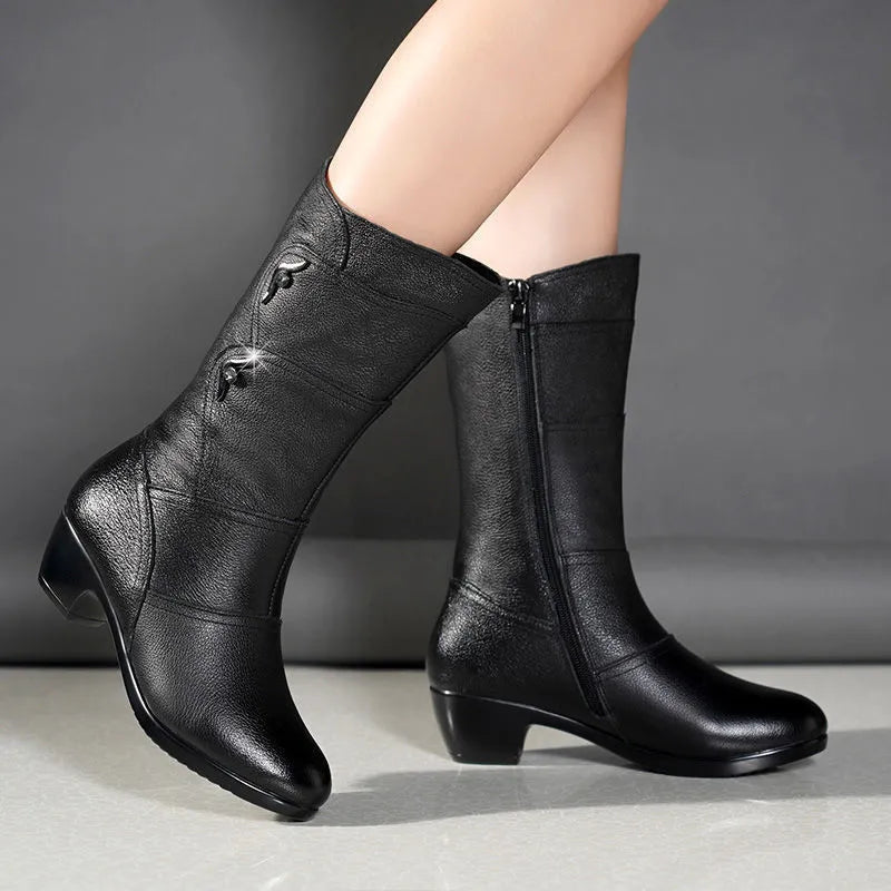 Damskie Zimowe Buty Łydkowe z Ciepłą Wyściółką