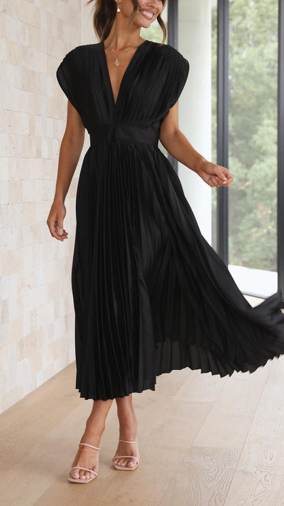 Emily | Elegancka Plisowana Sukienka Maxi na Wesele 10