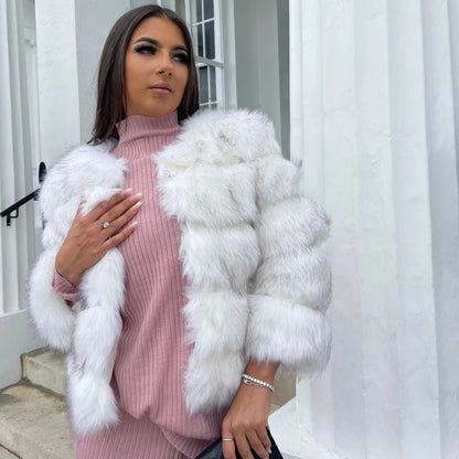 Lacy | Wysokiej jakości kurtka z sztucznego futra – Elegancki design dla elegancji i komfortu