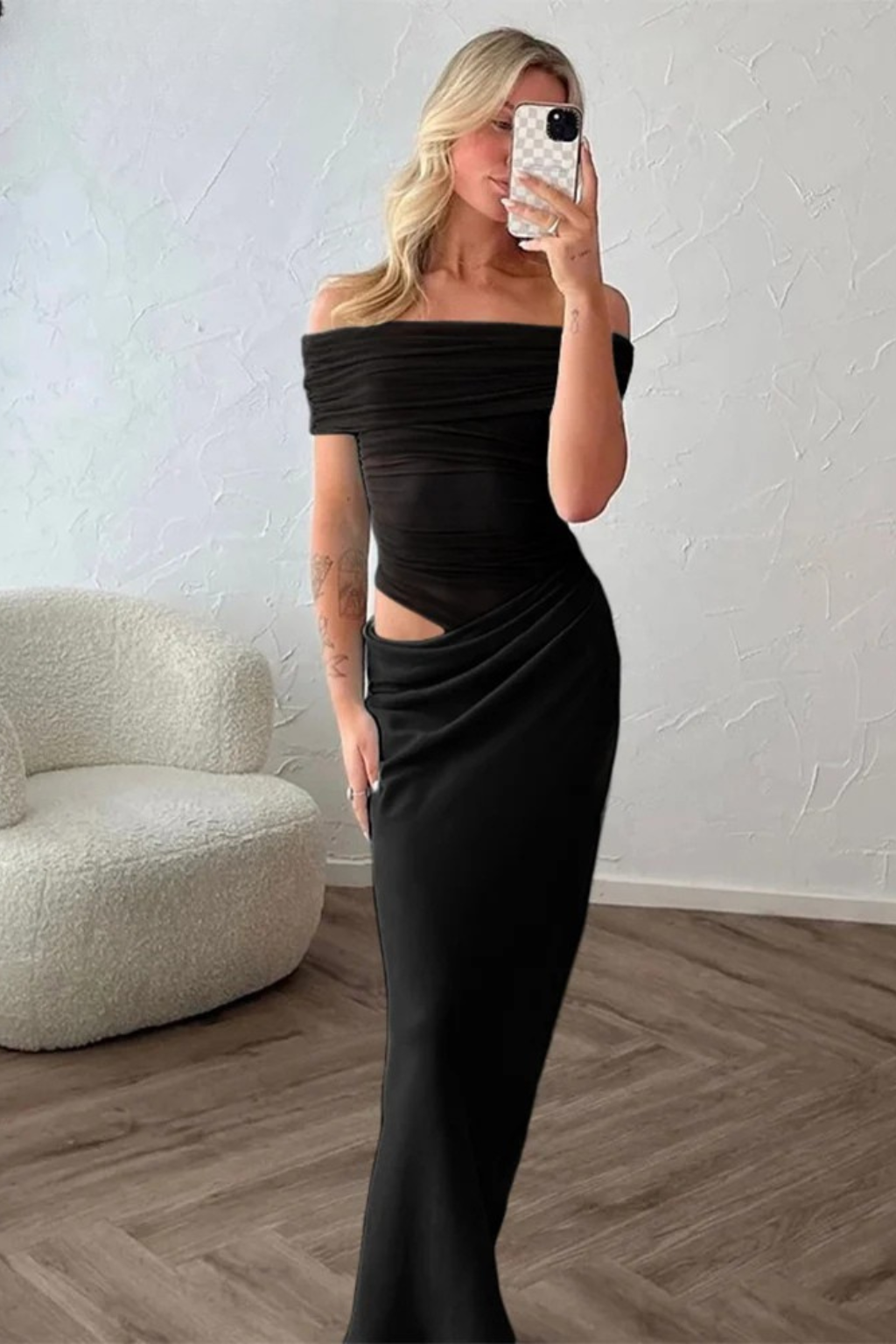Mia | Elegancka Damska Sukienka Maxi z Marszczonymi Ramionami 7
