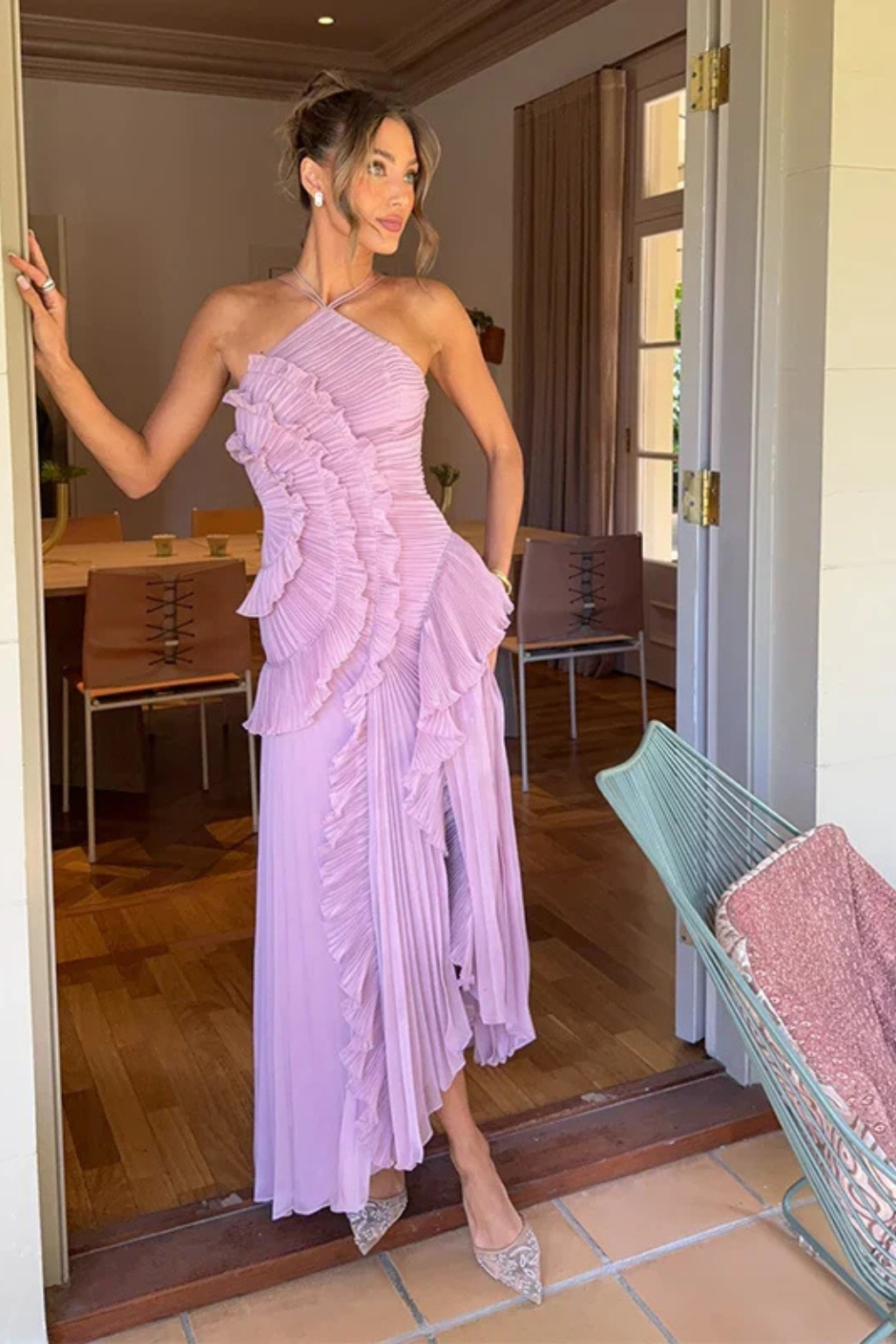 Mia | Elegancka Letnia Sukienka Maxi z Odkrytymi Plecami i Falbanami 4