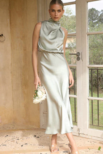 Mia | Elegancka Sukienka Midi Halter na Wesele z Satyny 4