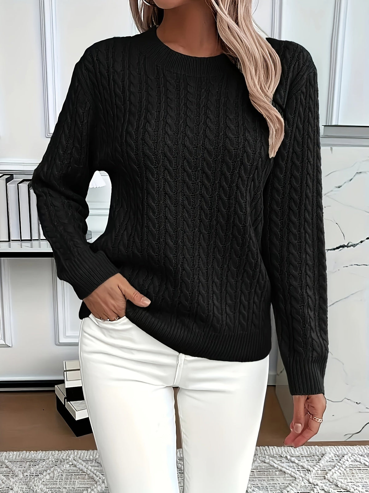 Sweter Oversize Damski w Warkocze z Okrągłym Dekoltem
