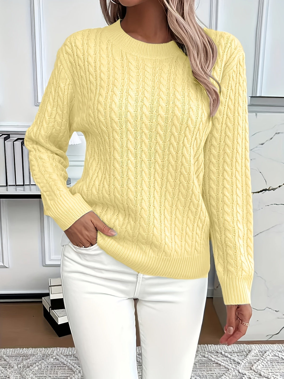 Sweter Oversize Damski w Warkocze z Okrągłym Dekoltem