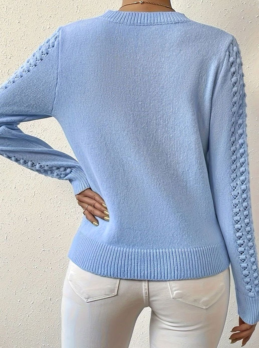 Sweter Damski z Ażurowymi Rękawami i Okrągłym Dekoltem