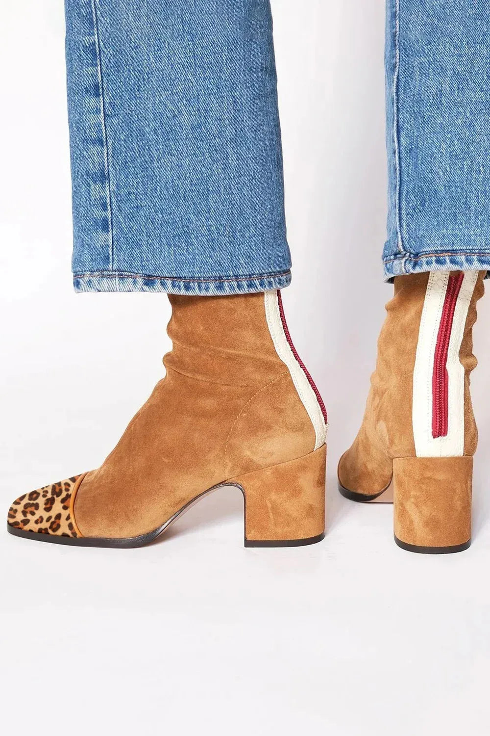Stylowe Botki Damskie na Obcasie z Kwadratowymi Noskami | Wygodne i Eleganckie Buty na Co Dzień 7