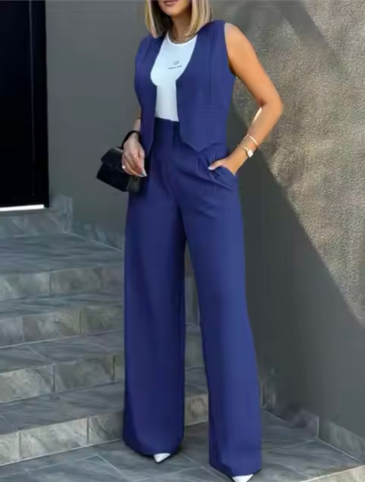 Stylowy Zestaw Damski | Spodnie z Szerokimi Nogawkami i Kamizelka bez Rękawów | Elegancki i Wygodny Strój na Każdą Okazję