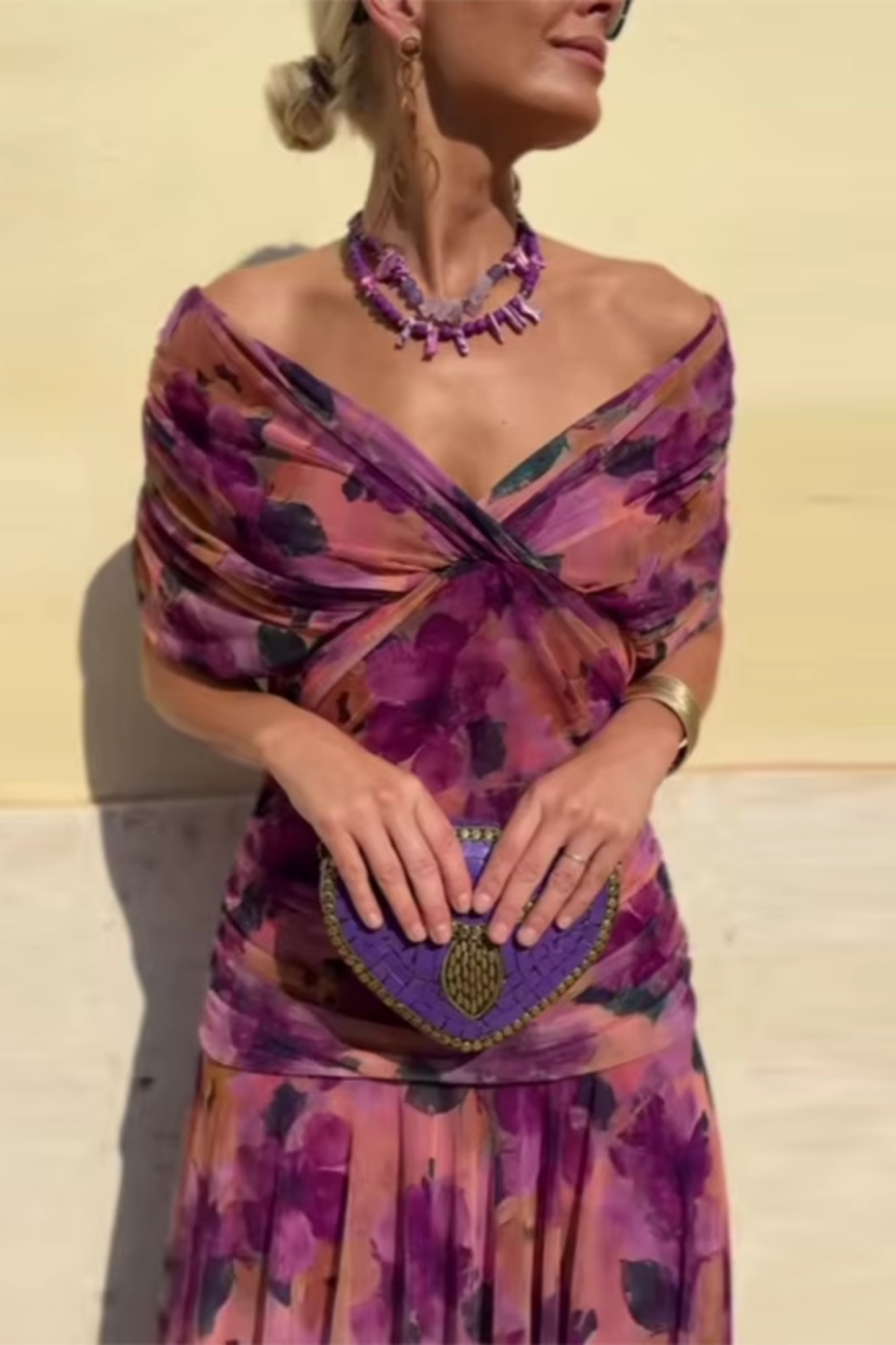 Sukienka Maxi na Wesele | Elegancka Długa Sukienka Wieczorowa z Dekoltem V